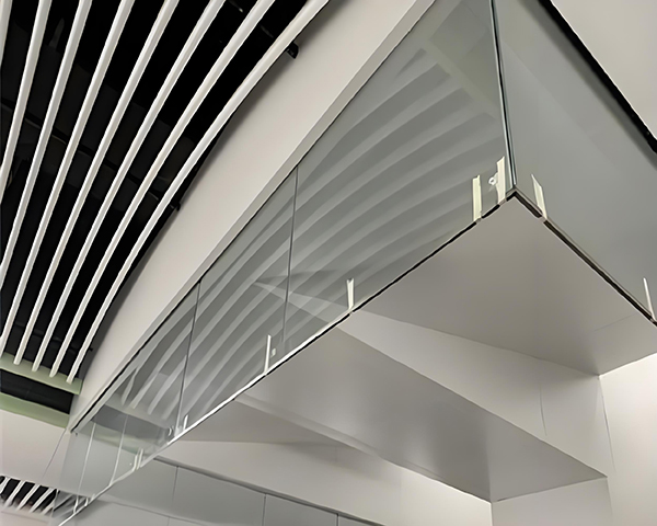 伊宁市玻璃伊宁市挡烟垂壁