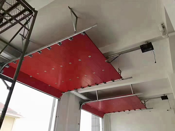 伊宁市工业翻板门