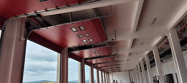 伊宁市工业翻板门