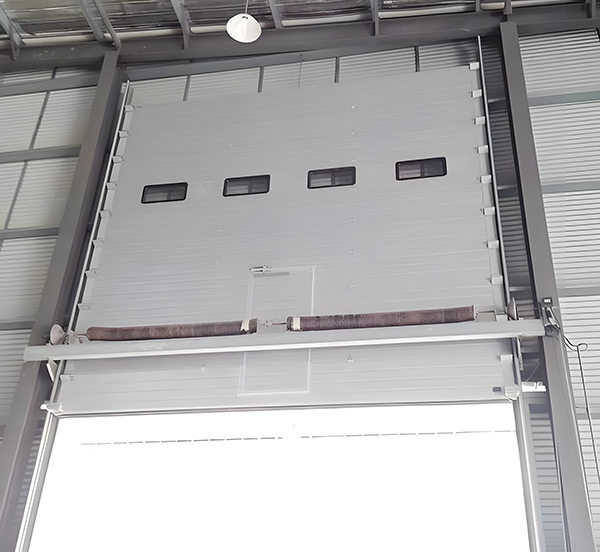 伊宁市工业滑升门