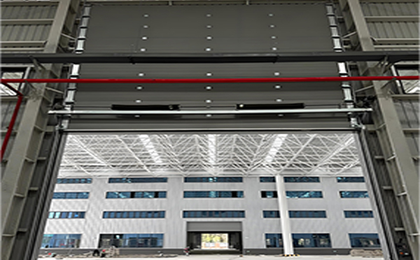 伊宁市工业提升门