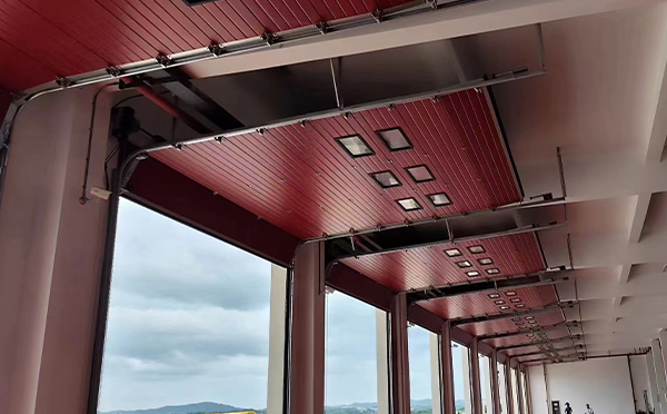 伊宁市工业翻板门