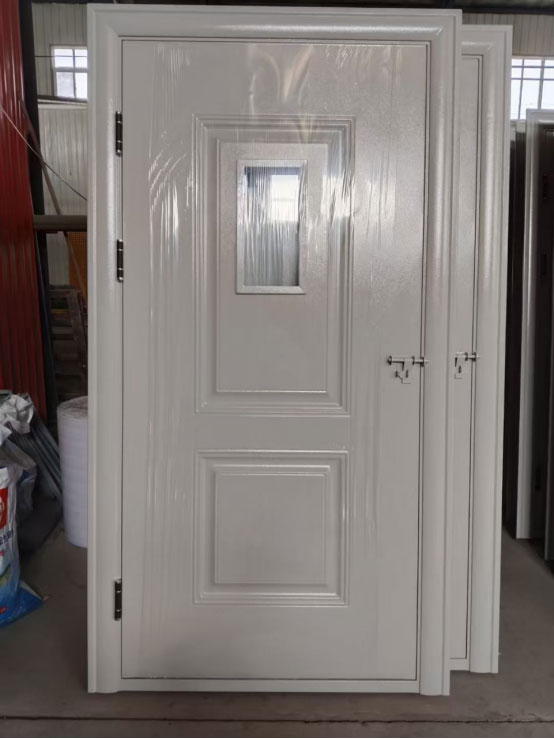 伊宁市学校教室门