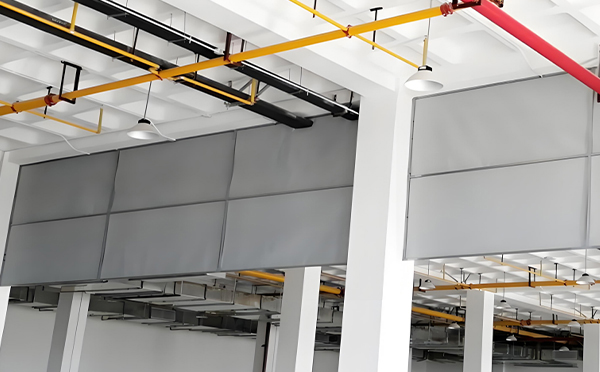 商场防烟分区常闭节点：伊宁市挡烟垂壁高度与控制器接线图解