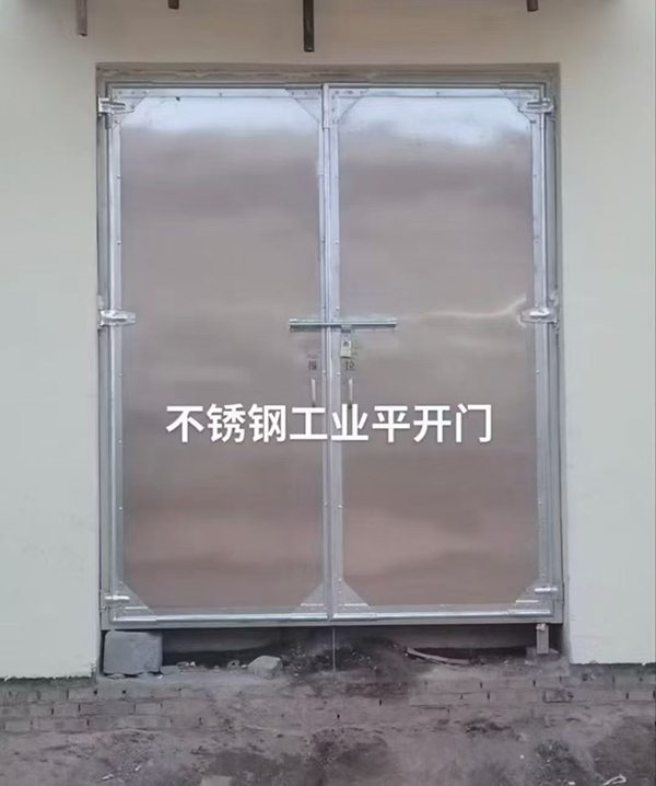 不锈钢伊宁市工业平开门在现代工业场景中的应用实践